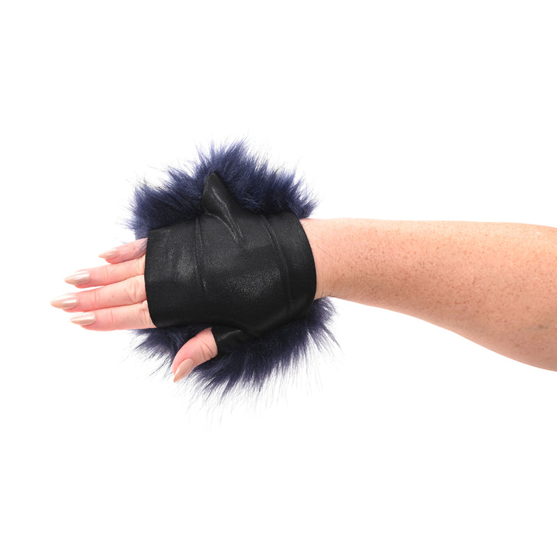 Cougar Spiked Sensory Glove