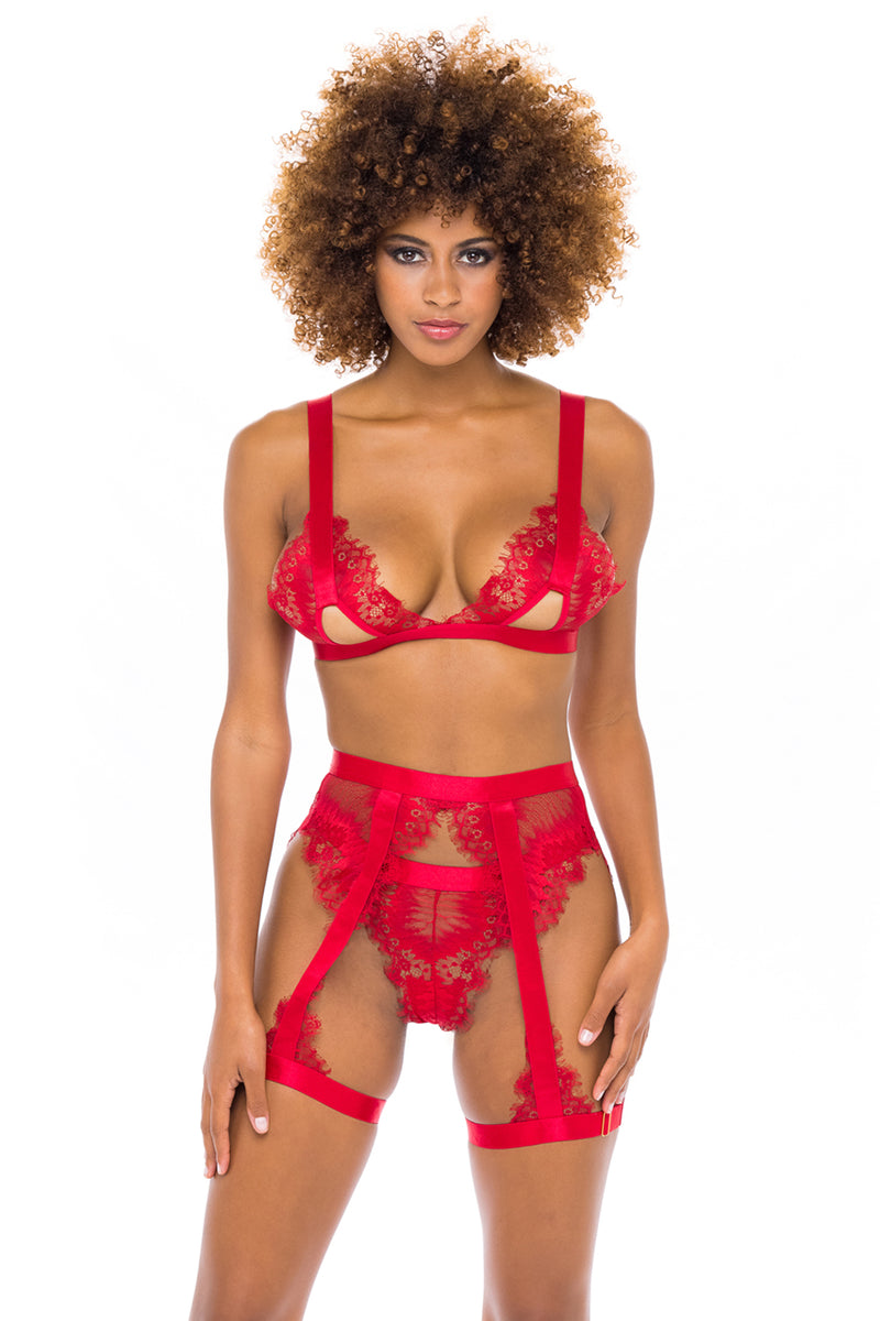 Janet Lace Three Piece Set